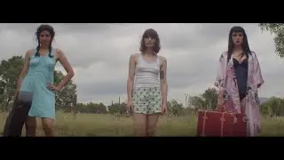 Tiburona - Sola y feliz.
