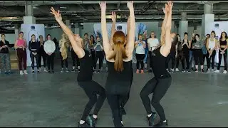 Rockettes x LIFEWTR Dance Video