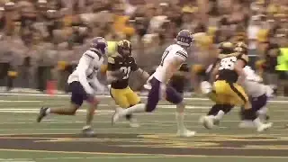 Wetjen finally breaks loose for a punt return touchdown against Northwestern