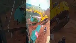 Excavator or Truck? The Metal Sheet Transport Debate! #truck #car #carfails #truckchina #truckfail