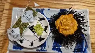 EAT AT NISHIKI MARKET KYOTO JAPAN 