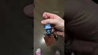 МЫ РАЗДАЕМ ФИГУРКИ ИЗ КИНДЕРОВ ОСД