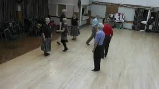 Red Rum. A Scottish Country Dance.