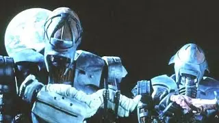Two Astronaut brought something from moon | Moontrap movie explained in English | Moon trap movie