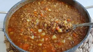 блюдо из зеленой чечевицы