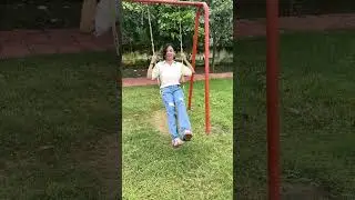 🤗🤭✨Happiness in every swing ✨💫#music #hindisong #feedshorts #love #youtubeshorts #entertainment