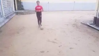 INSIDE STEP OVER, RONALDO CHOP AND BALL ROLL TUTORIAL.