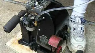 1947 Clinton Model 701-ASTL Motor Running