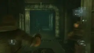 RESIDENT EVIL REVELATIONS - Design flaw: bullet was parried with the knife, but I was damaged