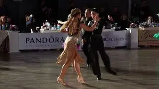 2018 StarLight Grand Prix Cup Live | Juniors 1 D Latin 1/2 Final