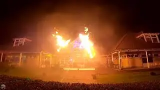 Feuer, Licht- und Lasershow zu Rammstein - Feuer Frei [ Iffezheim Winterzauber 2023 ]