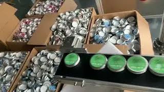Label it Right, Label it Fast &mdash; Automatically. Automatic Plane Labeling Machine