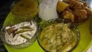 Bhat, Biulirdal,Peyajkolibhaja। Aluposto,Dhokardalna।Phulkopirtarkari,Chiken kosha।Bengali Dishes।
