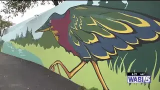 Bangor students help beautify Maine Audubon Mural site