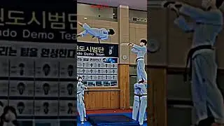 Best corkscrew #taekwondo  spining#spining kicks #status #viral #short 💥💥//