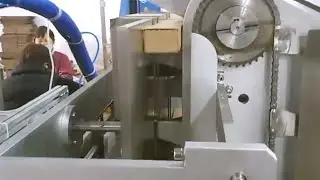 Customized cartoning equipment for small long boxes Semi auto horizontal type light box cartoner