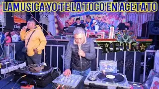 ACETATE MUSIC WITH A RETRO SOUND FOR MACONDO'S BIRTHDAY