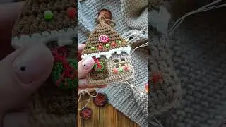 REVIEW: Gingerbread House Man ornament crochet pattern, Christmas decoration DIY