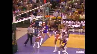 NBA History: Magic Johnson Around-The-Back No Look Assist in 1985