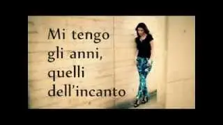 Laura Pausini - Mi Tengo (Lyrics)