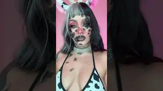 Transformation en peau de vache 🐄🐮#heilyzee #cowlook #cow #cowgirl #cowmakeup #tattoos #necklace