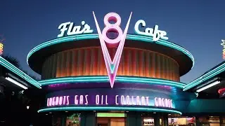 Mealtime at Disneyland- Flo's V8 Cafe (fried chicken)