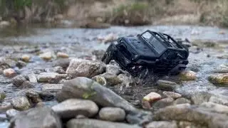 Jeep wrangler rubicon (MN Model MN128 black) crossing the river | Waterproof test #rc #rccar