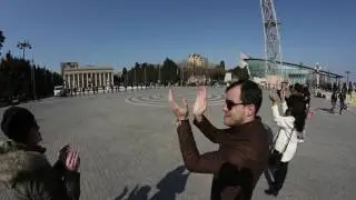 Bakuvians perform national 'Yalli dance' in honour of Nowruz