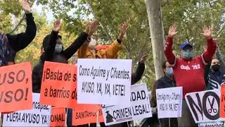 Colectivos ciudadanos defienden la Sanidad P&uacute;blica y exigen la dimisi&oacute;n de Ayuso