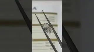 1.38 carat #ovaldiamond j Vs1 GIA #shorts #fashion #design #engagement #diamonds #bling #ring