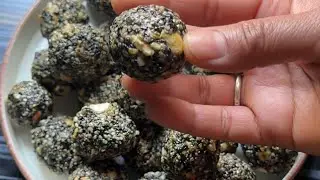 Makar Sankranti special Kale Til ke Laddu #Rekhaskitchen￼