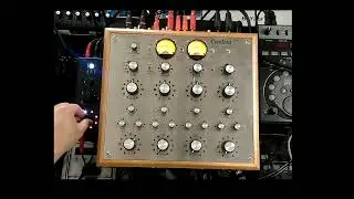 Menura Audio MDFX (send & return) + Condesa Carmen V