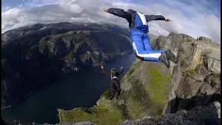 Dasein em Heidegger: SER NO MUNDO, o ser-ai lan&ccedil;ado no mundo.
