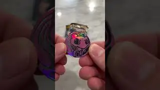 What is up with these pokeball tins? Opening up a Level Ball Tin!! (H20 - Spring 2021) Pokeball Tin.