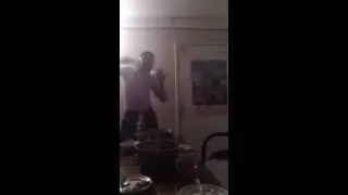 веселится народ