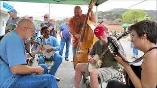 Hammons Family Banjo & Fiddle Contest and World Class Jams = Street Jamz in downtown Marlinton, WV