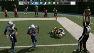 Madden NFL 17 Rushing the field - elnachocb