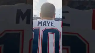 Watch 10 go 😮&zwj;💨 #shorts #drakemaye #patriots #nfl