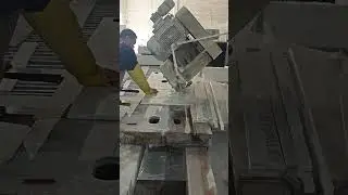 The cutting process of marble