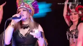 RUTH KARINA  en PARIS ( Primer festival de la tecnocumbia peruana 2018 )