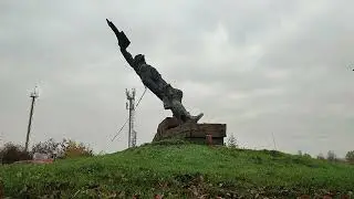 A monument to Soviet soldiers-liberators was demolished in Uzhhorod