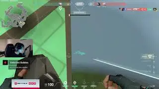 TenZ desk raising outplays..