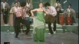Risas y Salsa - Lucia una Cruz 1980