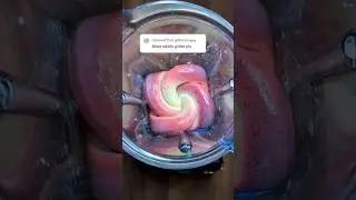 Я добавила тонну съедобных блёсток в свой смузи 🤩