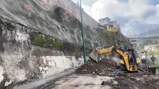 Ambato| calle la Delicia se hundió mientras técnicos iniciaba la obra de reparación del muro