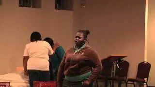 YOUNG GIRL SINGING GOSPEL