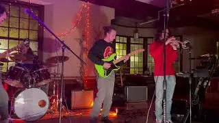 Band 1 - Harvest Coffeehouse