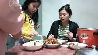 Masak semur daging bebek 🦆 cuaca hari ini dingin 