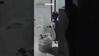 Chinese company develops humanoid cleaning robot for hotel bathrooms