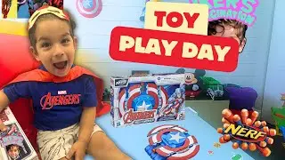 Iker&rsquo;s Superhero Toy Day! Magic Nerf Avengers Blasters Battle!